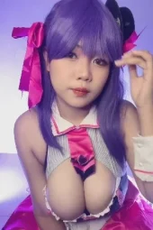 Cosplay Anime Sakura Matou Versi Bigboobs