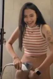 Gadis Abg Cuci Kemaluan Habis Omeks Cipa
