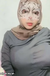 Payudara Ukhti Dibasahin Pakai Air Liur