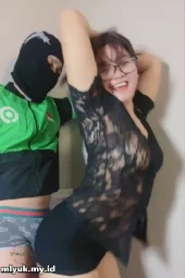 Chindo Kebaya Kulum Peler Kang Ojol