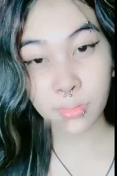 Nafsu Birahi Gadis Piercing Jakarta