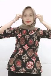 Guru Honorer Mesum Dengan Seragam Batik