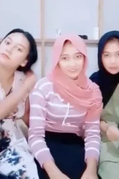 Gilir Cewek Cewek Jilbab ABG